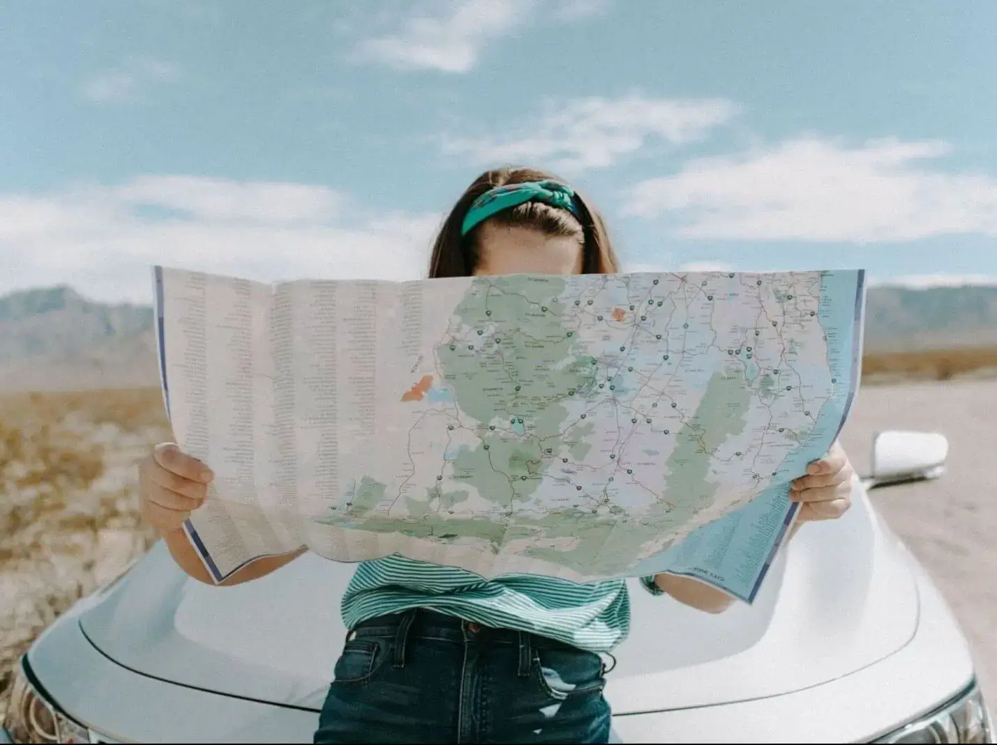 36 Things Everyone Needs in Her Car for a Road Trip