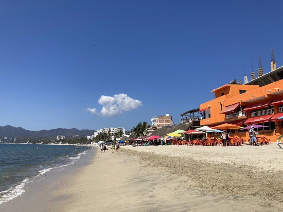 The beach at Bucerias with Kids